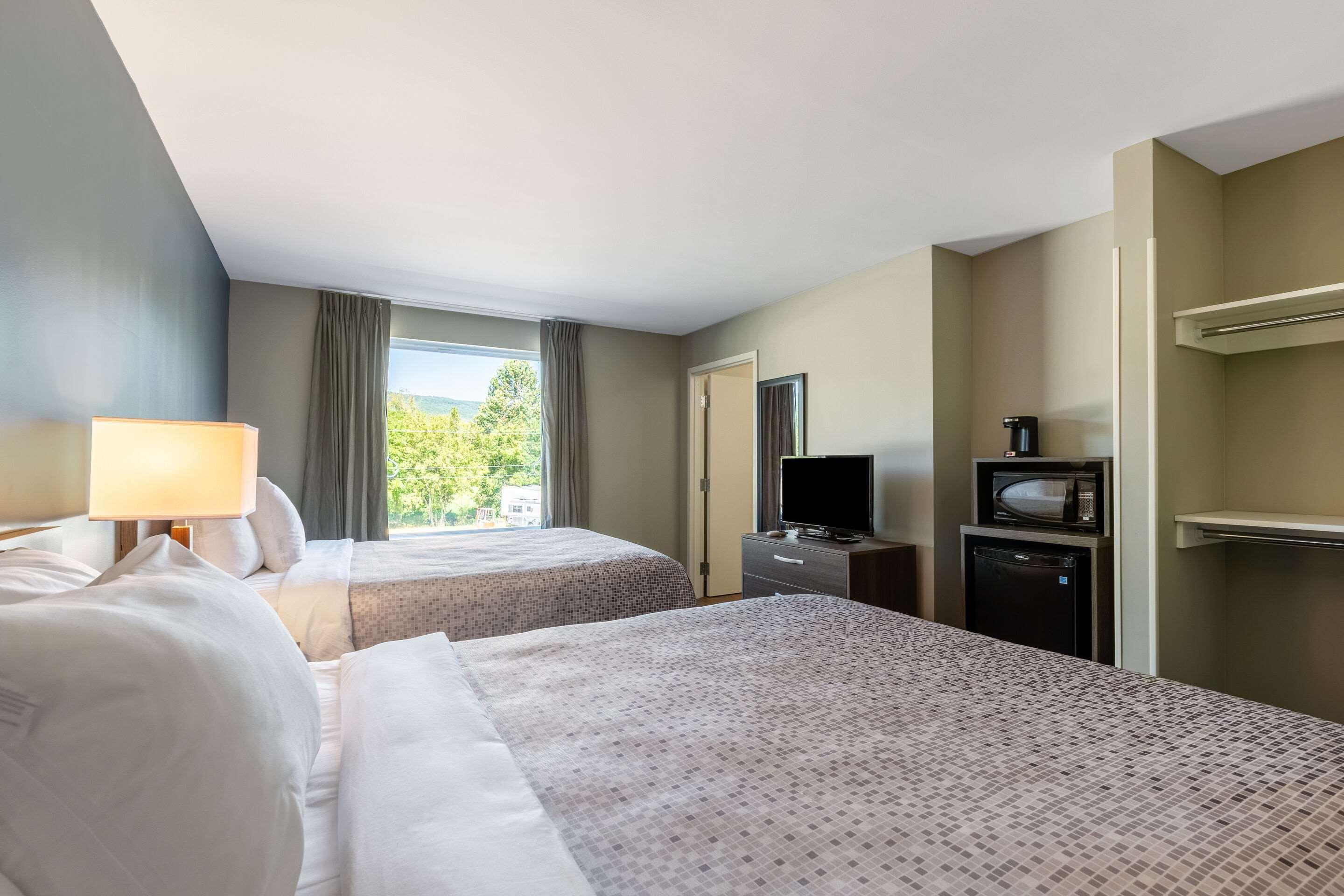 Econo Lodge Dayton Экстерьер фото