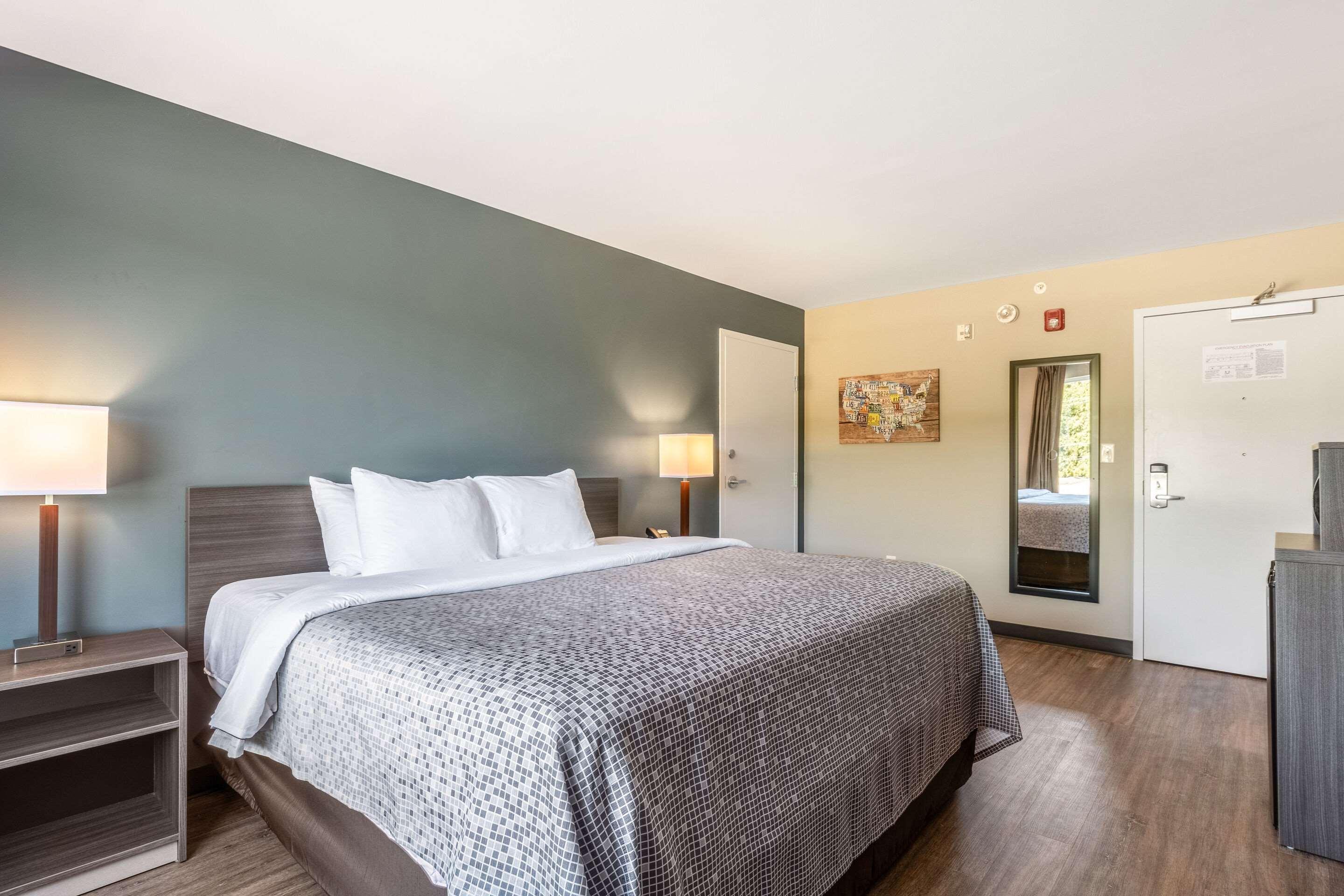 Econo Lodge Dayton Экстерьер фото